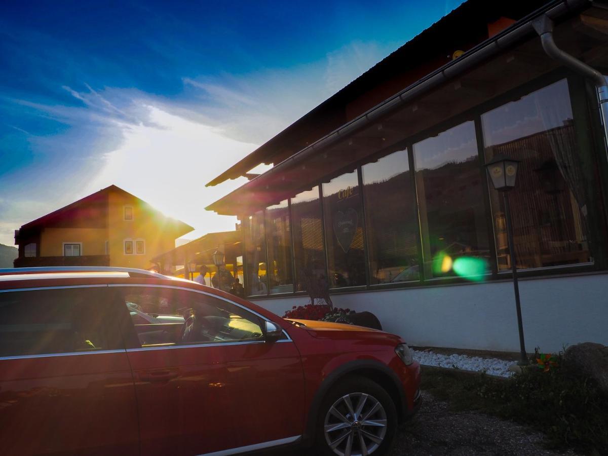 Ottl'S Appartements Mit Kreischbergblick Sankt Lorenzen ob Murau Esterno foto